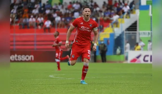 Adrián Ugarriza viene destacando en Cienciano.   