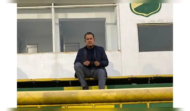 Reynoso fue al estadio de Defensa y Justicia para ver a Advíncula. (Foto: SportsCenter)   