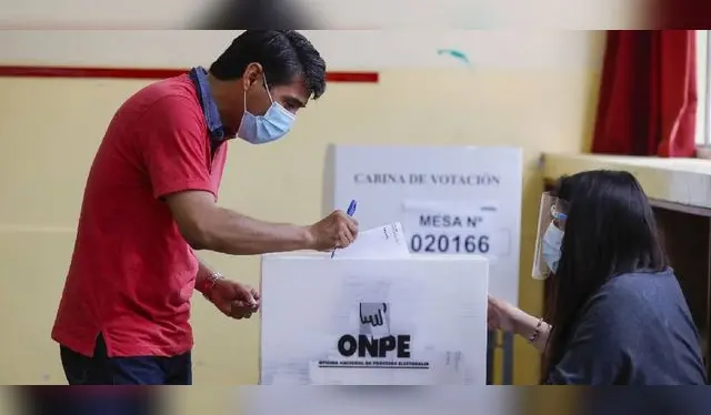 Este 2 de octubre solo están habilitados para ejercer el voto 153 extranjeros. Foto: Andina.    