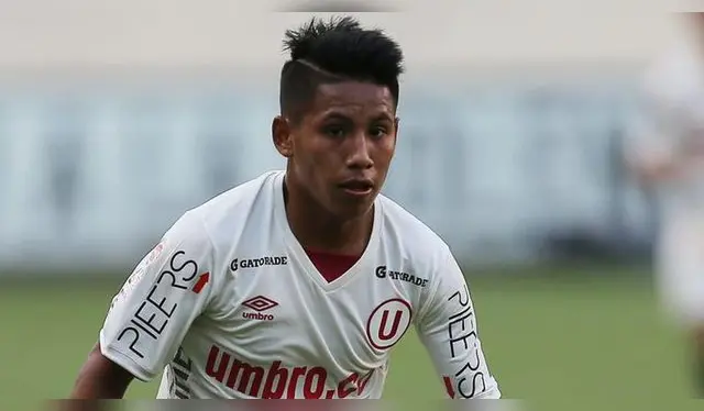  Raúl Tito firmó por dos temporada con Universitario.   