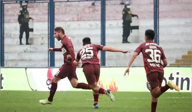 Tiago Cantoro anotó un gol con Universitario en el 2022.   
