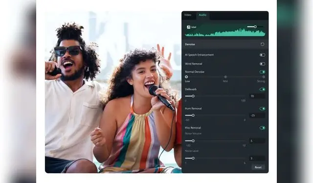 La IA identifica patrones y características específicas del ruido y aplica técnicas sofisticadas para eliminar o reducir significativamente el ruido no deseado, preservando al mismo tiempo la claridad y la calidad del audio principal.    