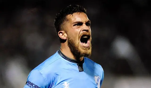 Adrián Arregui en Temperley