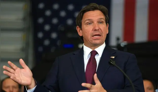 Ron DeSantis.
