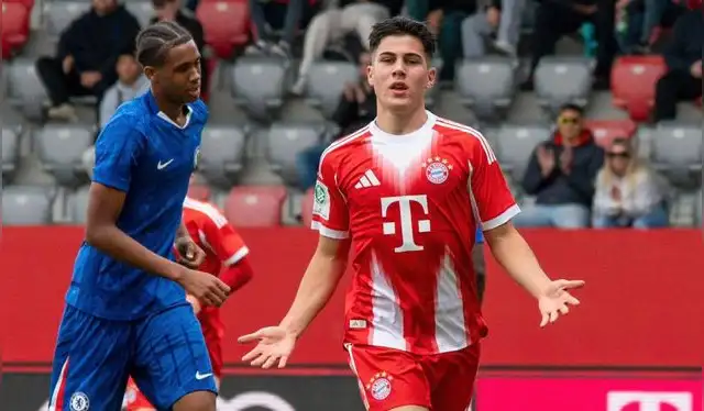 Felipe Chávez, Bayern Múnich Felipe Chávez, Bayern Múnich