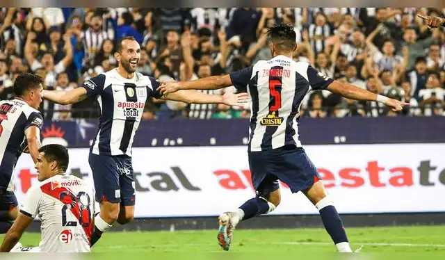 Carlos Zambrano y Hernán Barcos en Alianza Lima  