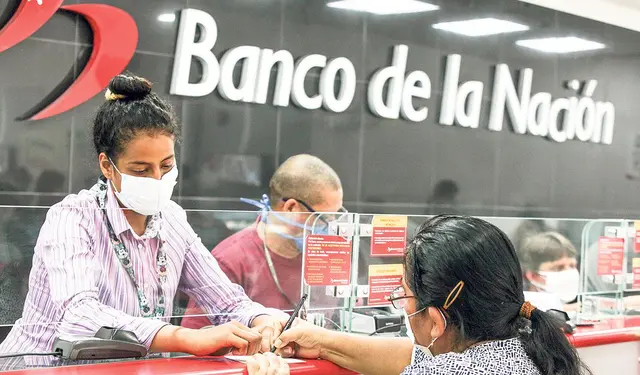 Los bonos del gobierno se cobran en las oficinas del Banco de la Nación.   