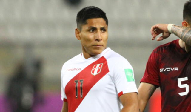 Raúl Ruidíaz en la Selección Peruana