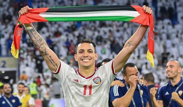 Caio Canedo con la Selección de Emiratos Árabes.