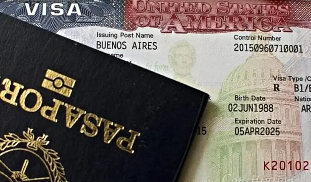 Visas.