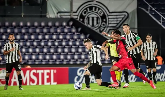 Libertad es líder de su grupo en Copa Libertadores