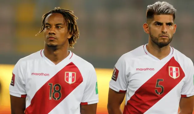  André Carrillo y Carlos Zambrano conformaron el once inicial ante Australia.   
