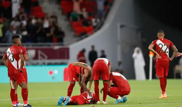 Perú tras perder ante Australia   