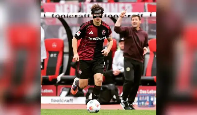 Fabio Gruber salió lesionado en el primer tiempo.  