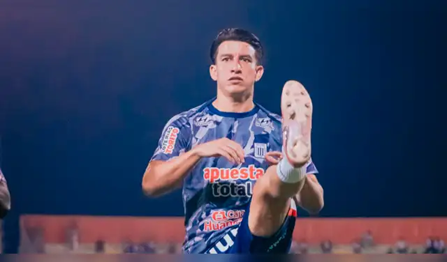 Fernando Gaibor salió en defensa de Pablo Guede.  