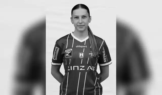 Alexandra Wimmer, futbolista de FC Blau-Weiss Linz/Union Kleinmünchen. Alexandra Wimmer, futbolista de FC Blau-Weiss Linz/Union Kleinmünchen.