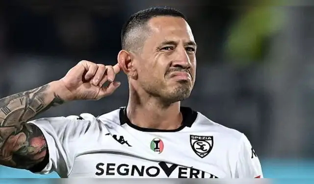 Gianluca Lapadula junto a Spezia está cada vez más cerca del descenso en la Serie B de Italia