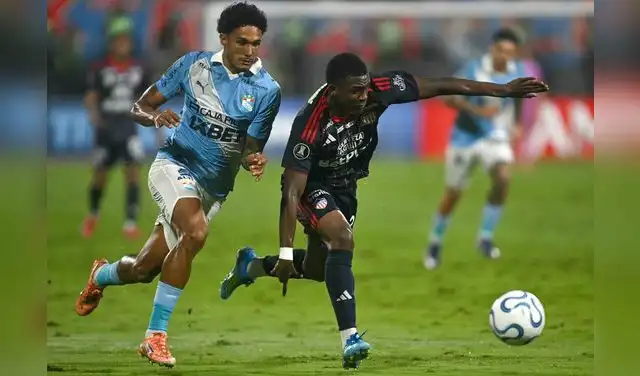 Cristal y Junior miden fuerzas por la Copa Libertadores  