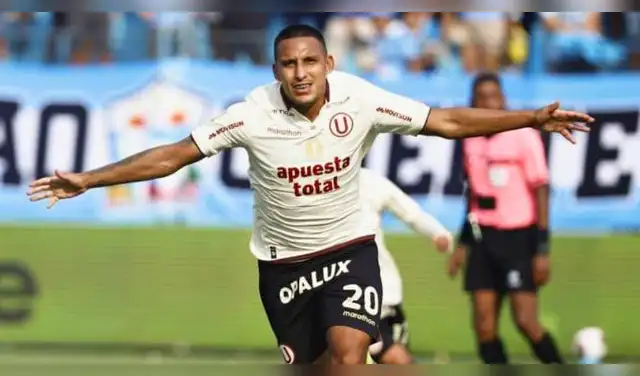 Alex Valera,Universitario