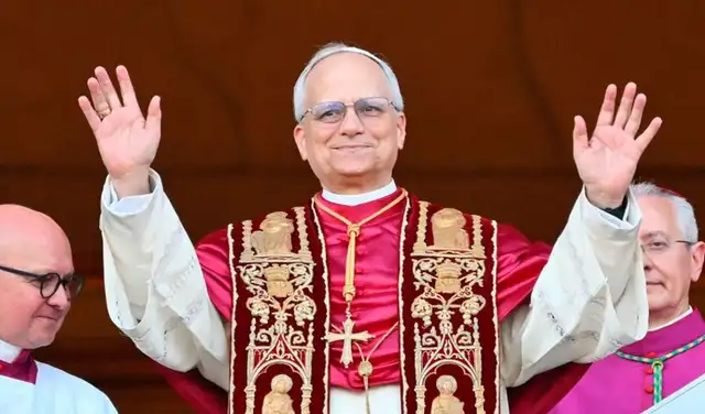 Papa León XIV Papa León XIV