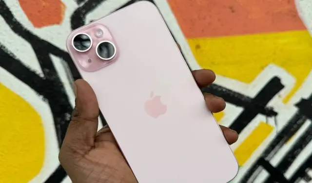 iPhone 15