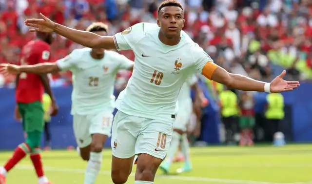 Kylian Mbappé acaba de igualar a Lionel Messi. Foto: AFP Kylian Mbappé acaba de igualar a Lionel Messi. Foto: AFP
