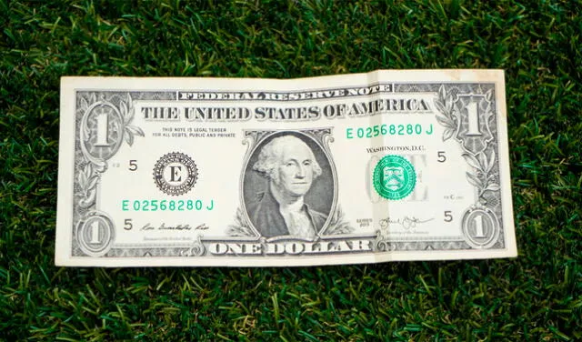 Dólar