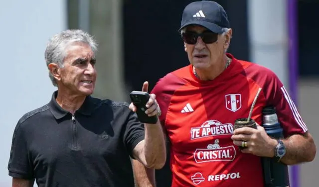 Juan Carlos Oblitas, Jorge Fossati