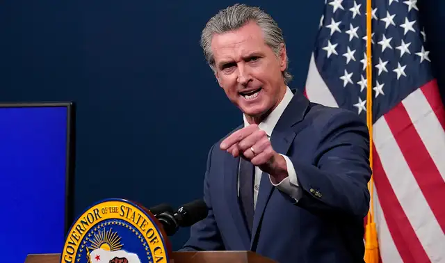 Retención de fondos a California