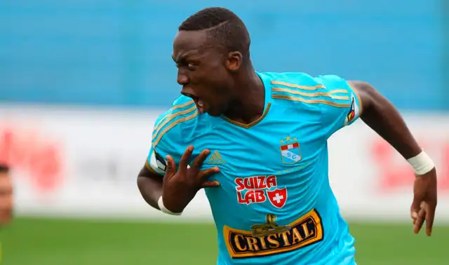 Luis Advíncula Luis Advíncula