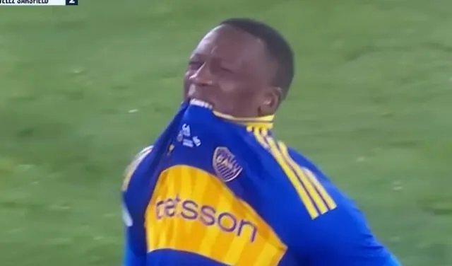 Luis Advíncula tuvo una expulsión muy criticada en la Copa Argentina. Luis Advíncula tuvo una expulsión muy criticada en la Copa Argentina.