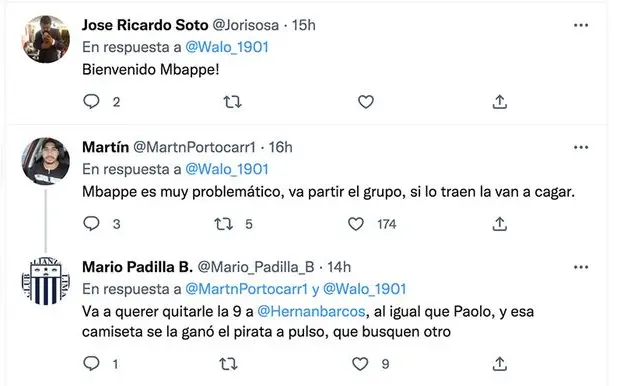 Los hinchas reaccionaron así.   