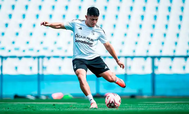 Gilmar Paredes, Sporting Cristal Gilmar Paredes, Sporting Cristal