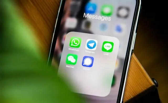 WhatsApp brinda un nuevo menú oculto con nuevas opciones de personalización a sus usuarios. WhatsApp brinda un nuevo menú oculto con nuevas opciones de personalización a sus usuarios.