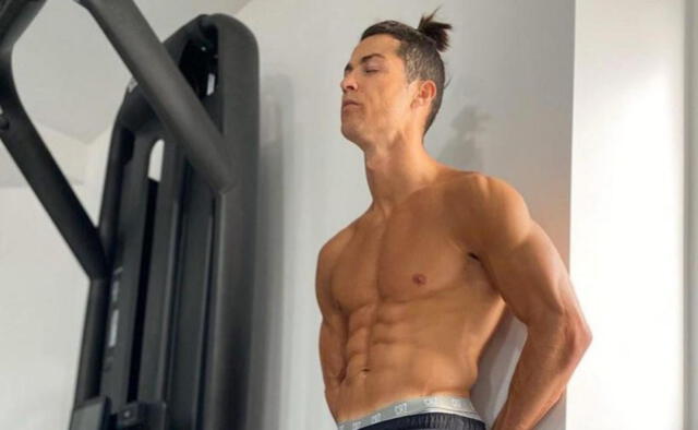 Cristiano Ronaldo Cristiano Ronaldo
