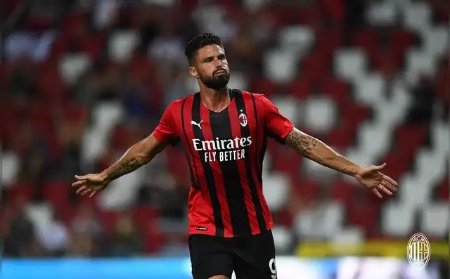 Oliver Giroud comandará el ataque de AC Milán.