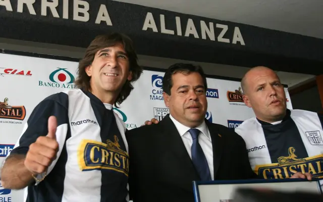 Gustavo Costas
