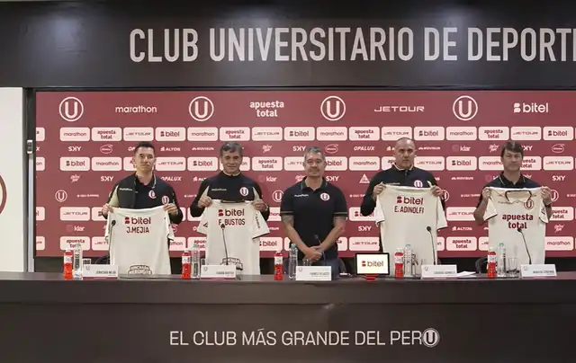 Fabián Bustos, Universitario de Deportes Fabián Bustos, Universitario de Deportes