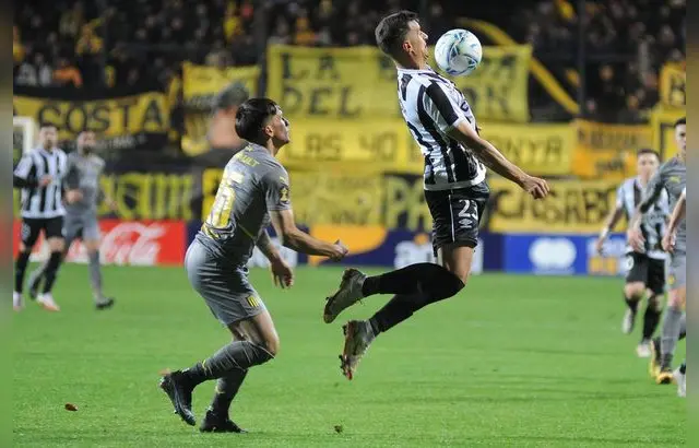 Wanderers y Peñarol empataron en el último enfrentamiento. Wanderers y Peñarol empataron en el último enfrentamiento.