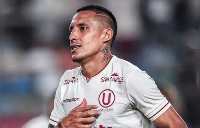 alex valera universitario