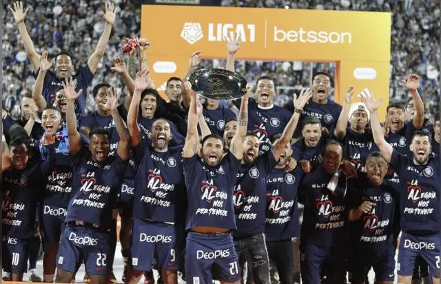 Alianza Lima se coronó campeón del Torneo Apertura. Foto: Luis Jiménez.   