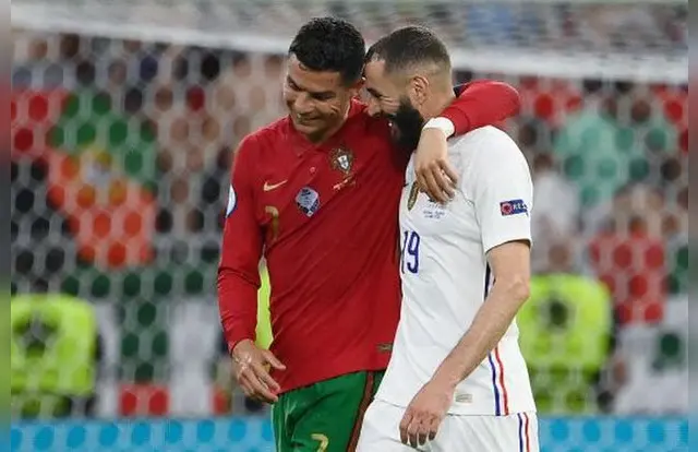 Cristiano Ronaldo y Karim Benzema    Cristiano Ronaldo y Karim Benzema