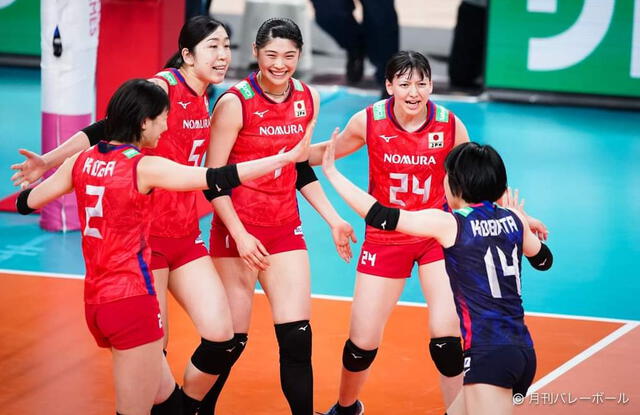 Aki Momii utiliza el número '24' en Japón.   