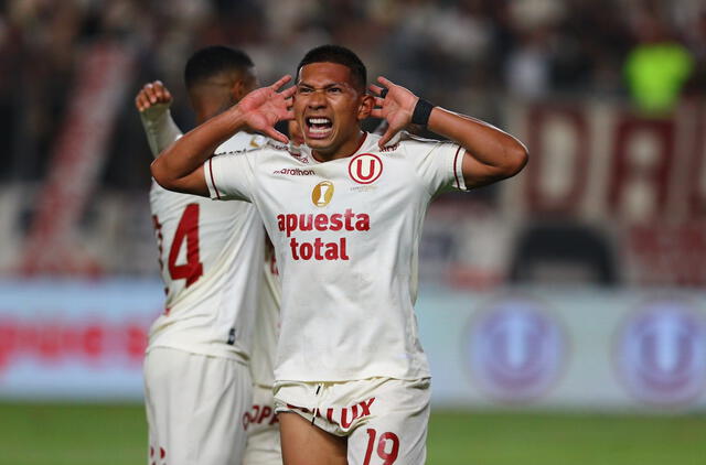 Edison Flores fue clave para lograr la estrella 28. | FOTO: Luis Jiménez - Líbero Edison Flores fue clave para lograr la estrella 28. | FOTO: Luis Jiménez - Líbero