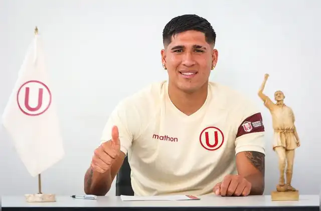 Universitario