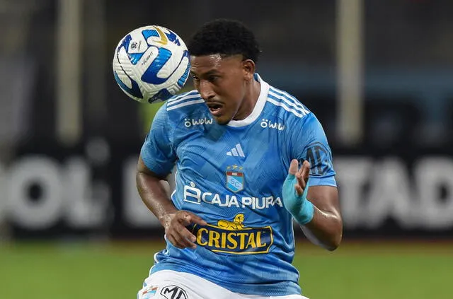 Castillo con Sporting Cristal   