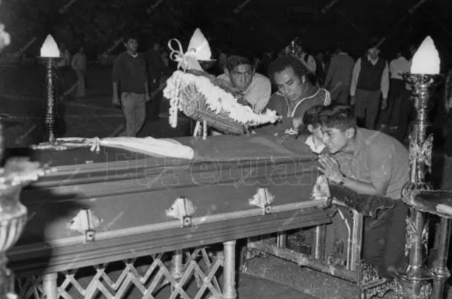 El pueblo lamentó la muerte de las víctimas en el Fokker de 1987