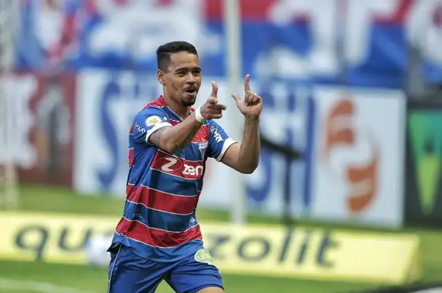 Yago Pikachu de 25 años, delantero de Fortaleza