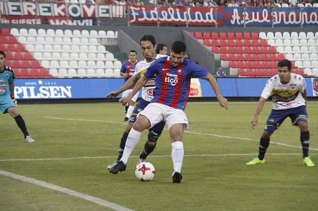 Cerro Porteño ante Sportivo Trinidense.