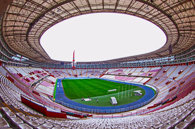 Universitario